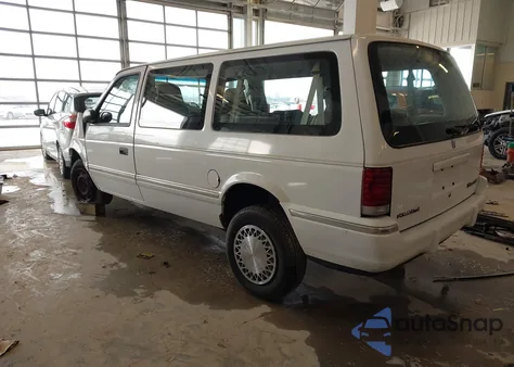 1993 Plymouth Grand Voyager Se z USA, uszkodzony, nr VIN 1P4GH44R2PX534086